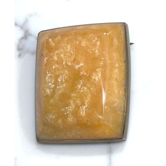 Vintage Butterscotch Amber Rectangle Cabochon Brooch Pin Brass Setting - Picture 1 of 9